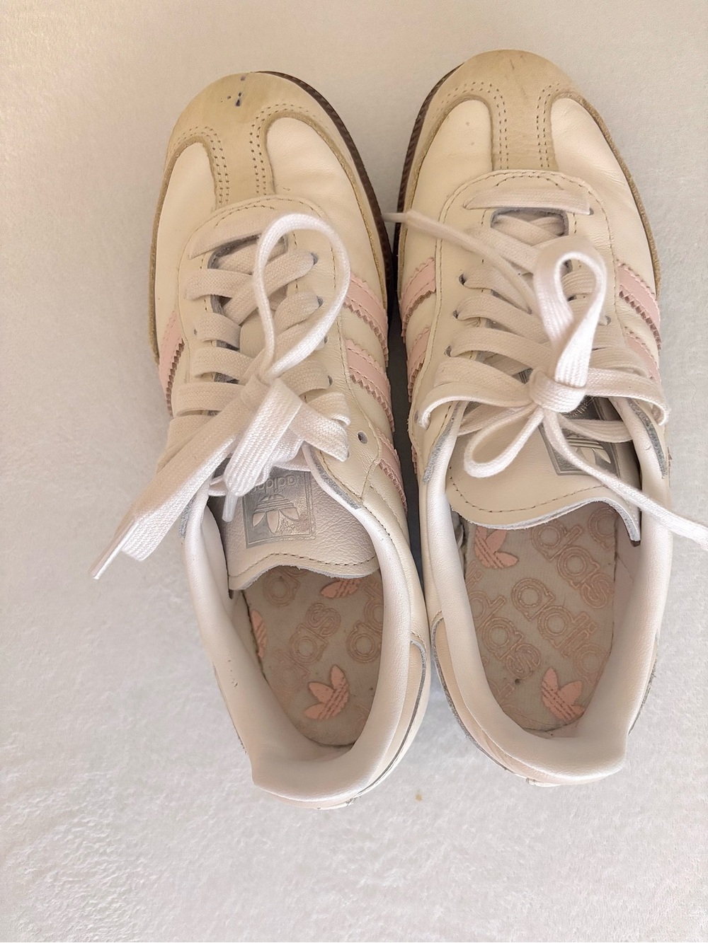 Adidas Originals Samba OG Sneakers in White and Light Pink - Picture 14 of 16
